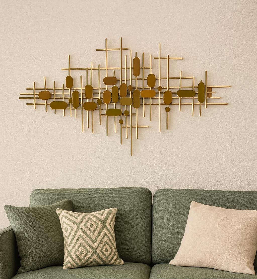 Decoración para pared dorada