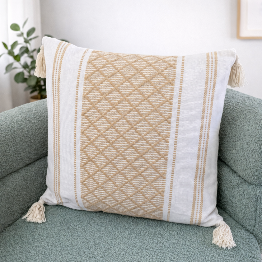 Alternative view of Cojin a rayas