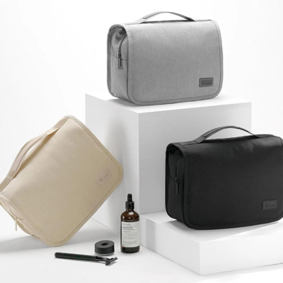 Cosmetiquera de viaje color neutro